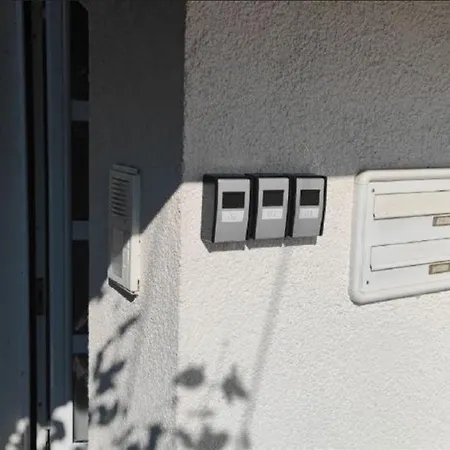 Einzimmerwohnung Mit Parkplatz Ohne Kueche Bischweier Exterior photo